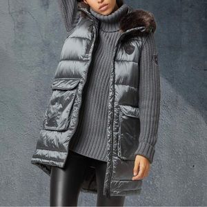 Alp N Rock Astra Vest Faux Fur Hood Large